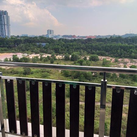 Kempas Indah @ The Secret Garden Homestay ยะโฮร์บาห์รู ภายนอก รูปภาพ