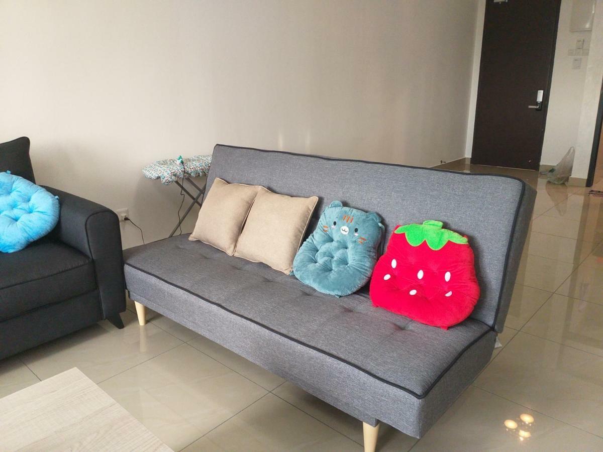 Kempas Indah @ The Secret Garden Homestay ยะโฮร์บาห์รู ภายนอก รูปภาพ