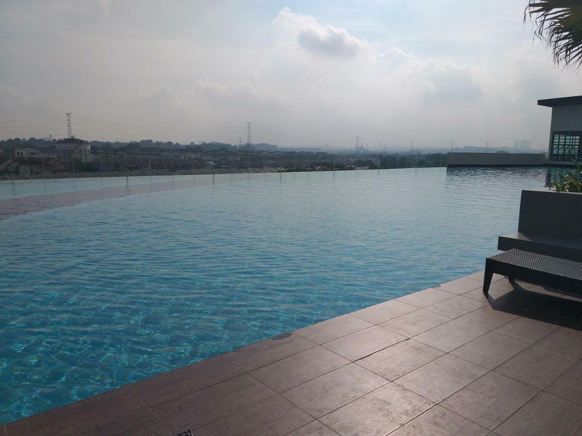 Kempas Indah @ The Secret Garden Homestay ยะโฮร์บาห์รู ภายนอก รูปภาพ